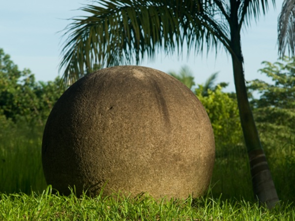 Parque de las Esferas 600x450